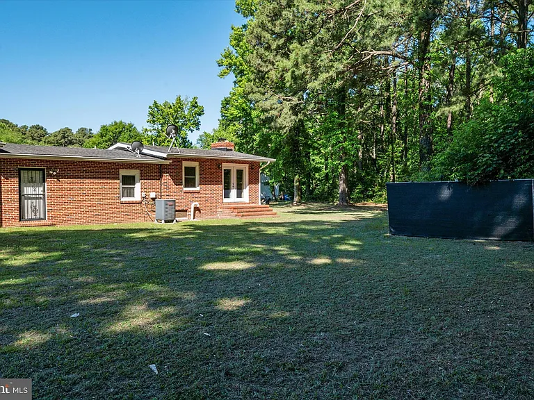 108 Wilson Rd — Photo 36