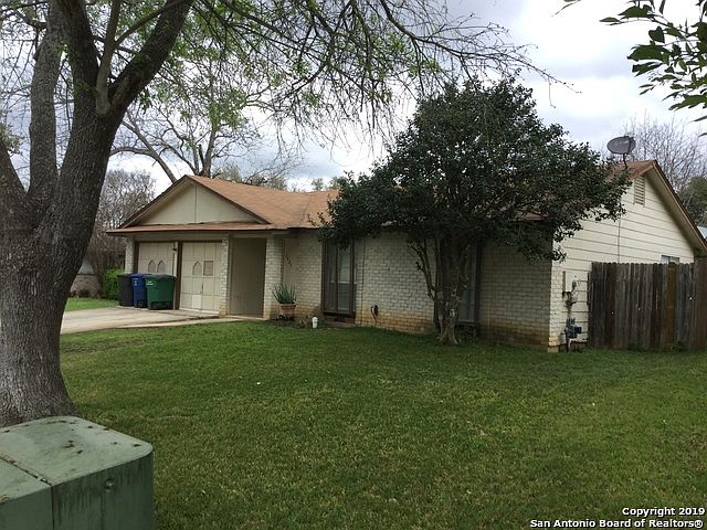 1st image of 7623 Meadow Green St
