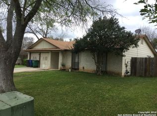 7623 Meadow Green St, San Antonio, TX 78251
