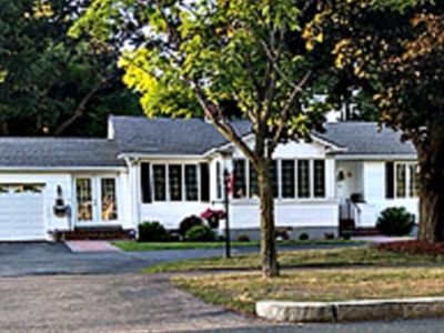348 Lynn Fells Pkwy, Saugus, MA, 01906