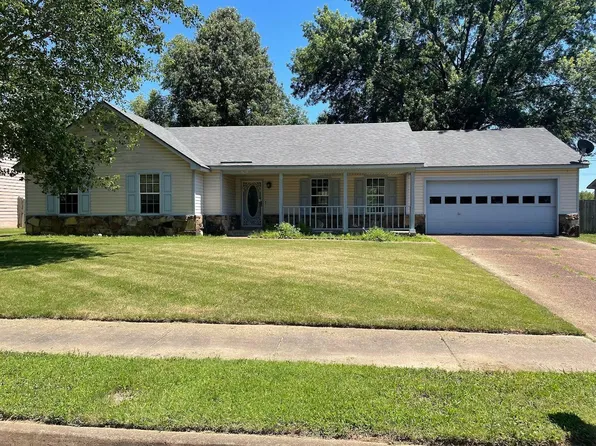 4713 Greenside Rd, Millington, TN 38053