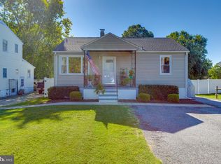 10113 Bird River Rd, Middle River, MD 21220