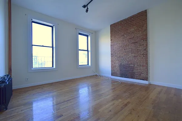 Rented by Skyward | media 4