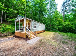 20 Bear Oat Trl, Franklin, NC 28734