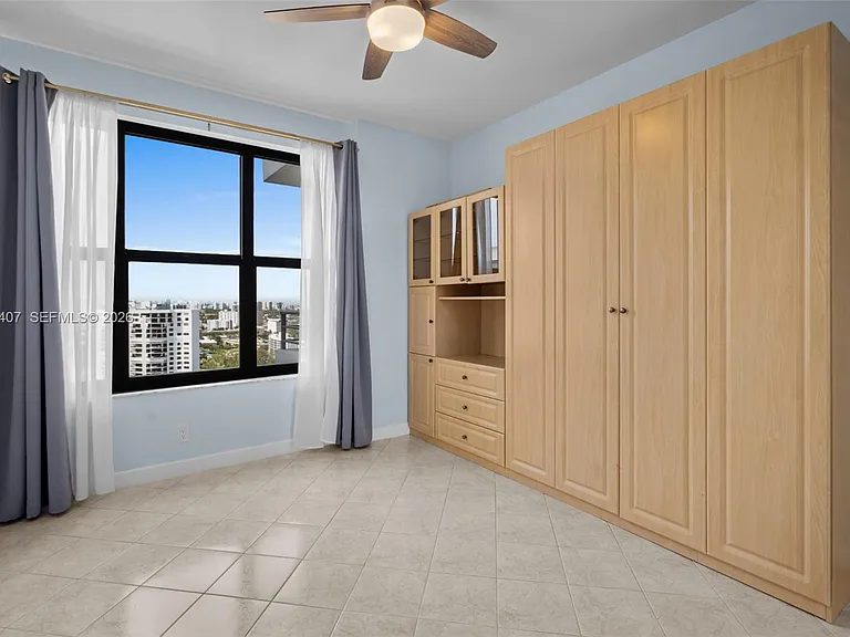 2500 Parkview Dr #2517 — Photo 21