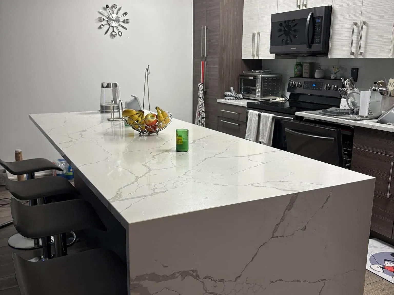 1 bed, 850 sqft, $1,700 — Photo 3