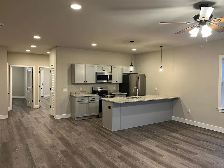Salem Run Apartments Phase 2 — Photo 256