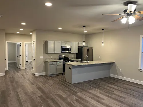 Floor plan 208