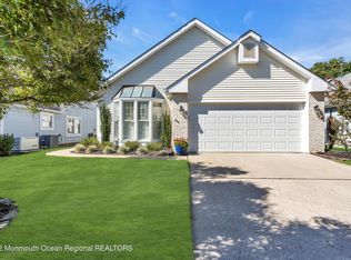 1421 Burr Oak Rd, Toms River, NJ