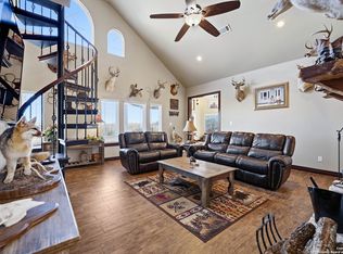 163 County Road 283, Harwood, TX 78632