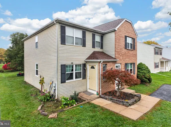 269 Shirley Dr, Harleysville, PA 19438