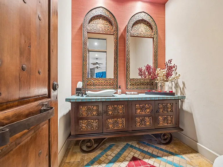 2 Lacewood Ln — Photo 44