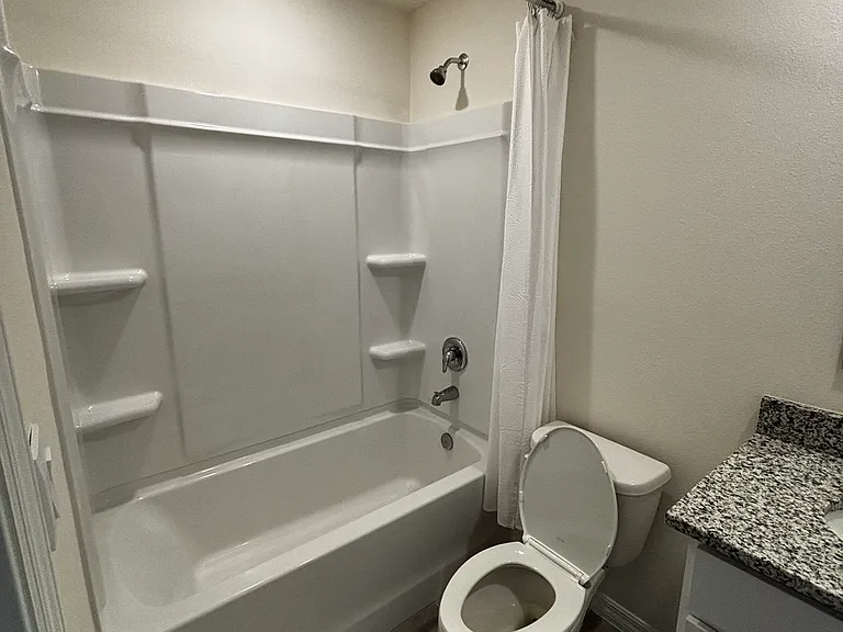 520 Zinfandel Dr #1 — Photo 5