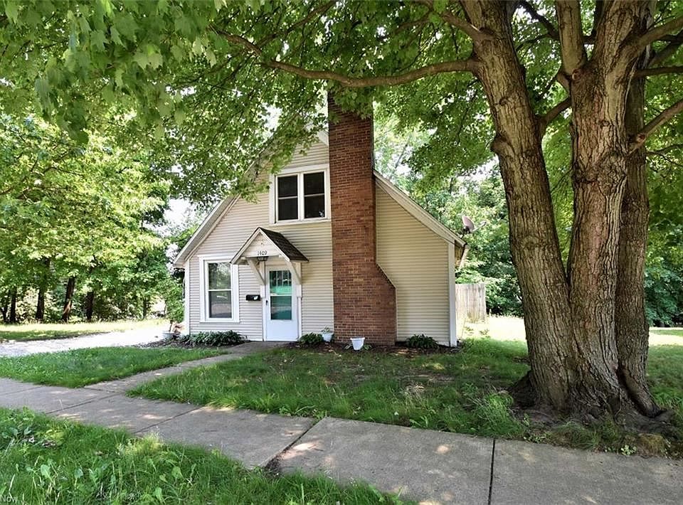 1st image of 1409 Meriline St