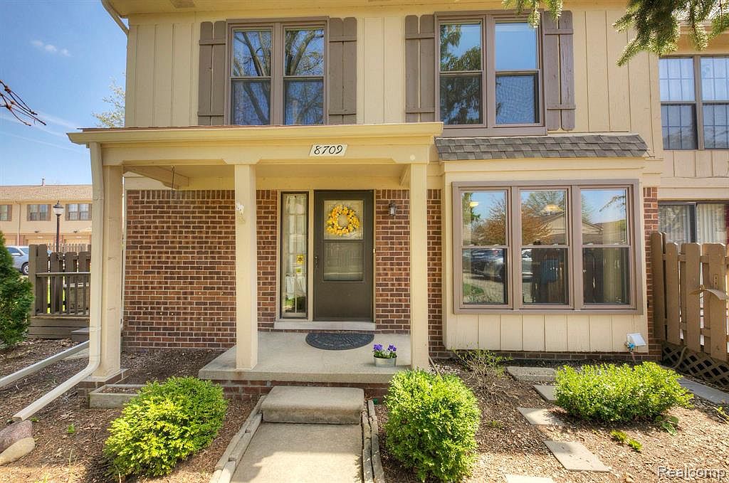 8709 Edgewater Ln, Warren, MI 48093 Zillow