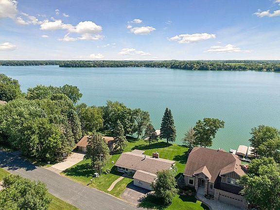 2nd image of 24975 W Cedar Lake Dr