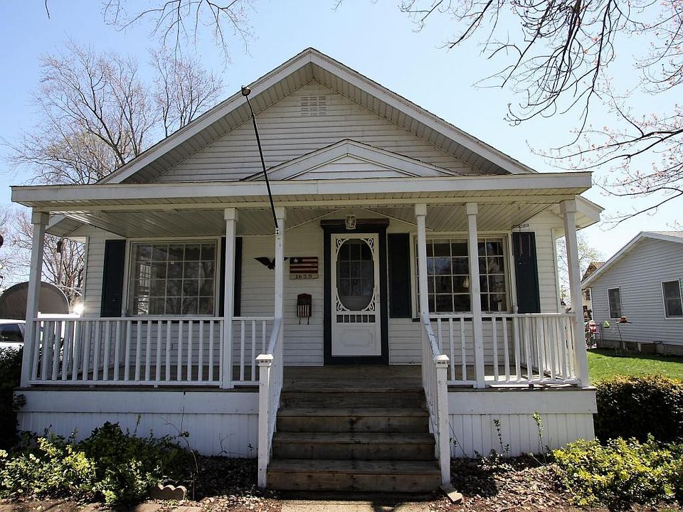 1st image of 1629 Moulton Ave