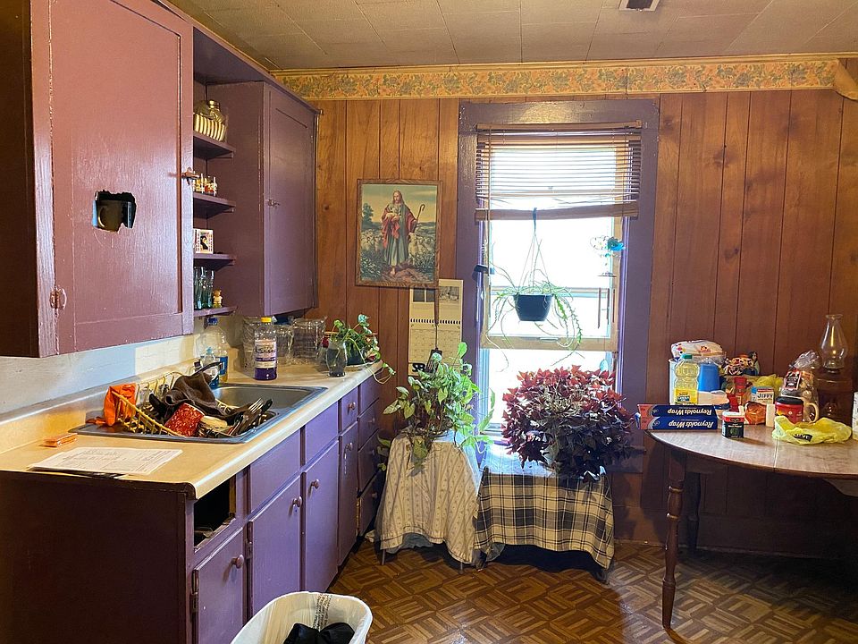 2nd image of 1306 Fair St