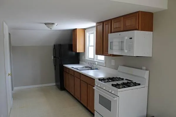 7320 Montgomery Rd — Photo 13