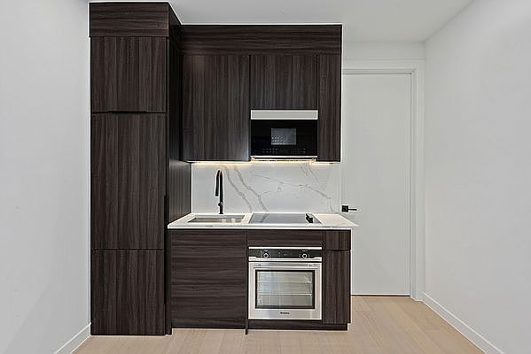 1st image of 507 8th Ave #1A