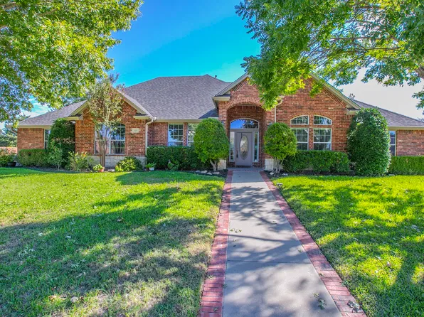 120 Crestbrook Ct, Midlothian, TX 76065