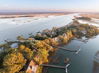 16 Rhetts Bluff Rd, Johns Island, SC 29455