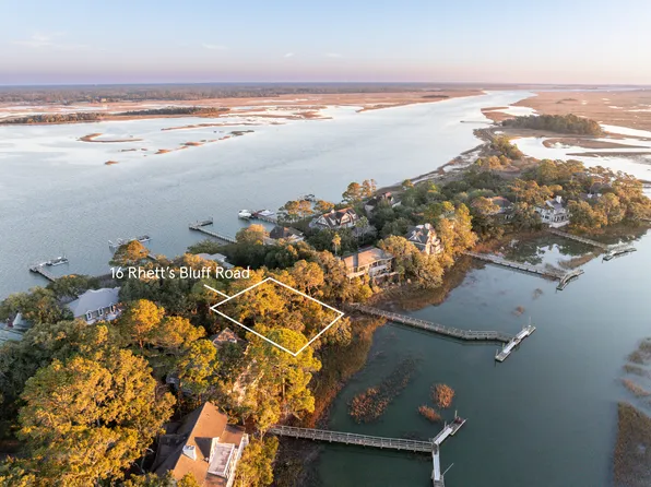 16 Rhetts Bluff Rd, Johns Island, SC 29455