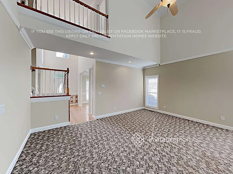 5034 Cramer Woods Dr — Photo 4