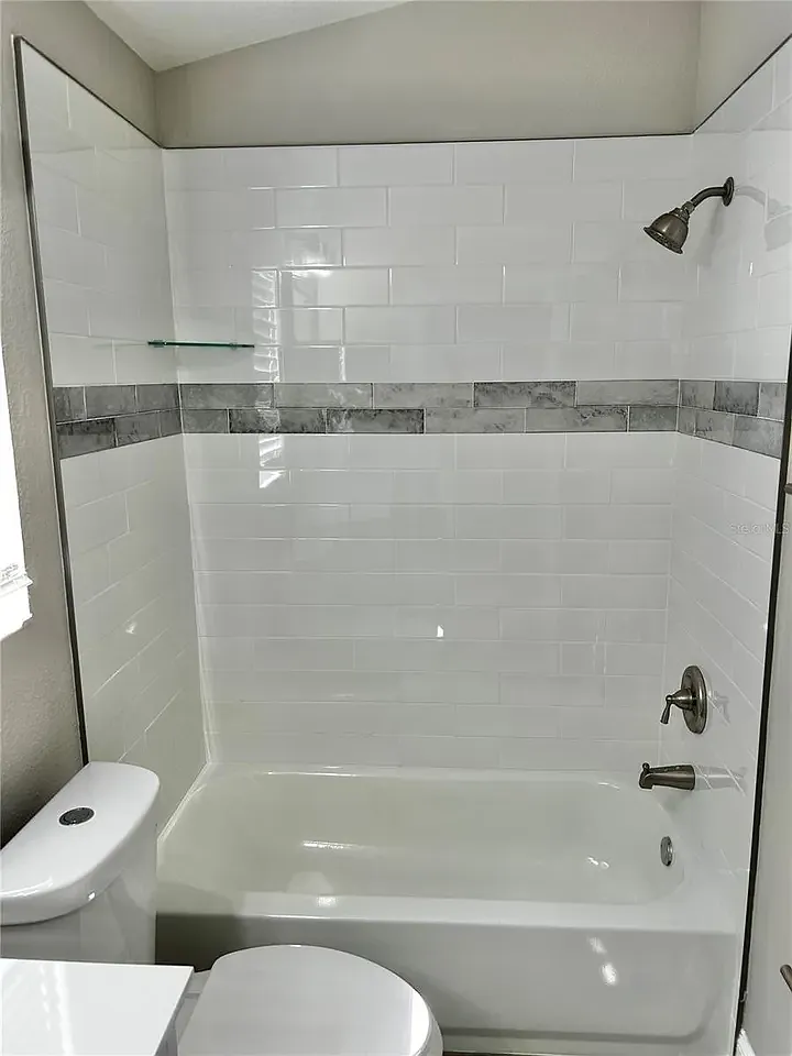 2 bed, 1297 sqft, $1,700 — Photo 3
