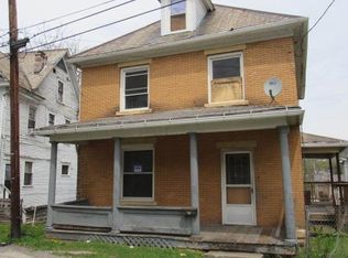 305 E 3rd St, Oil City, PA