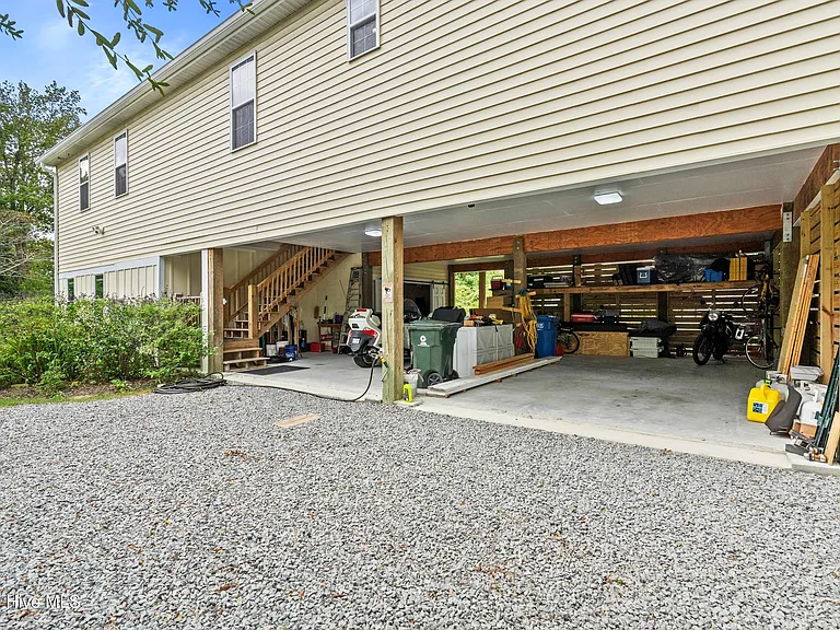 497 Church St — Photo 41
