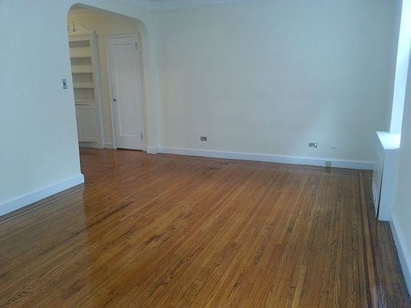 5th image of 10905 72nd Ave APT 4K