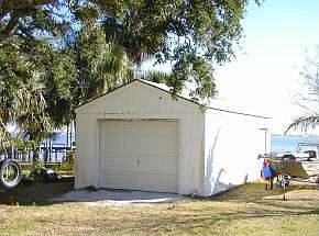Detached Garage