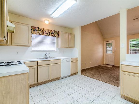 5th image of 3523 High Sierra Ln