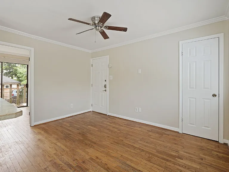 3409 Mandell St #1 — Photo 3