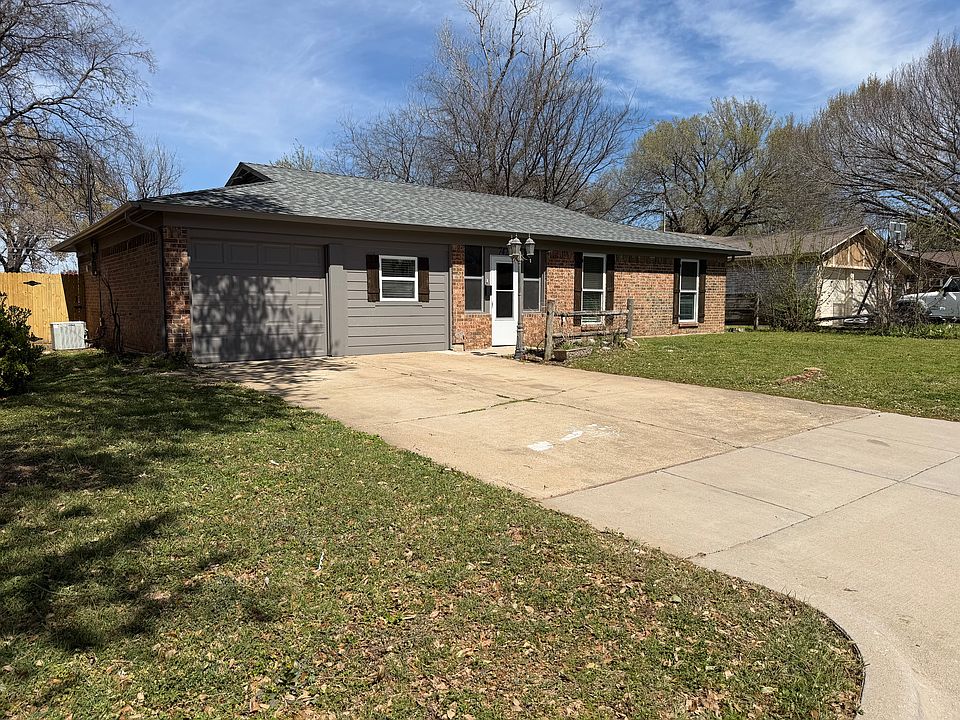 1st image of 7425 Deaver Dr
