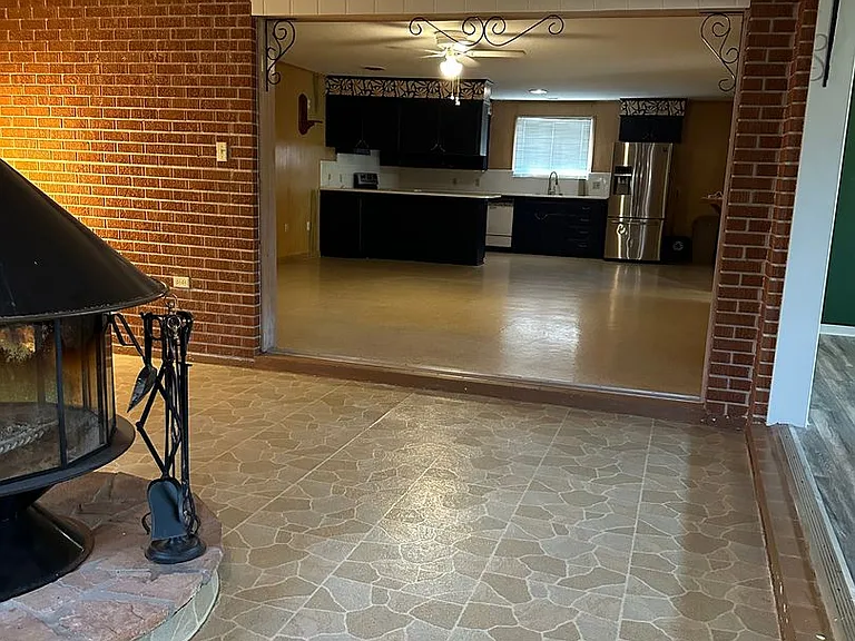 944 Princewood Ct — Photo 6