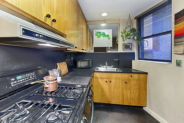 Sold by Brown Harris Stevens | media 13