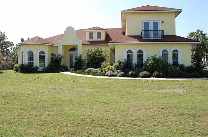 Spacious Home on 5.75 Ac