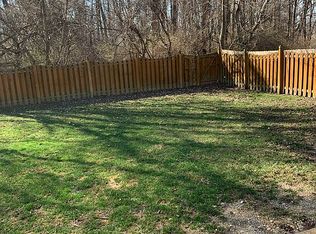 11238 Niagara Dr, Fishers, IN 46037