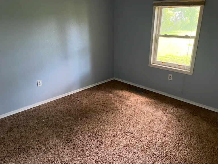 223 Main Ave — Photo 7