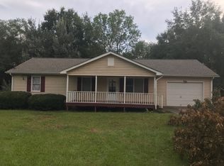 74 Wallace Gray Cir, Newnan, GA 30263