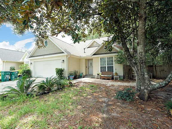 2nd image of 1700 Glenwood Ct