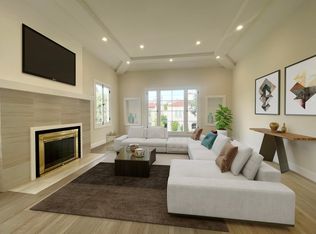 139 N Clark Dr, Beverly Hills, CA 90211