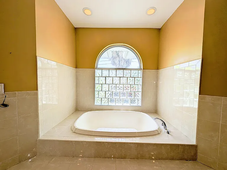 284 Peninsula Ave — Photo 27