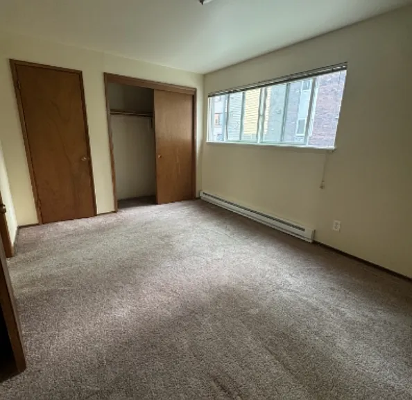 4119 11th Ave NE #1007 — Photo 11