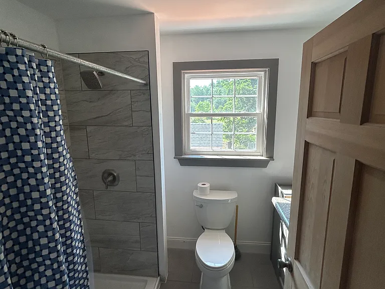 7 Pleasant St #B — Photo 9
