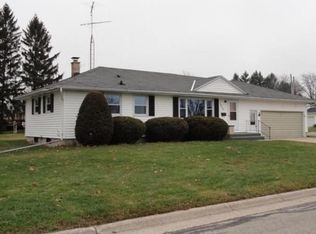 1015 26th St, Monroe, WI 53566