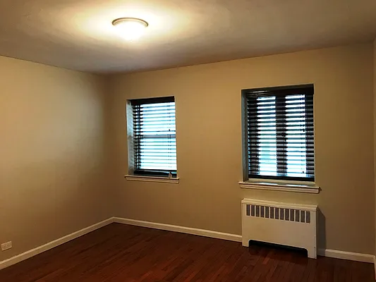 Rented by Prime Realty | media 16