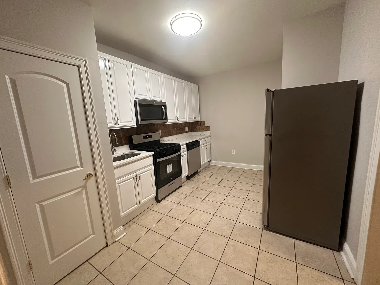 6208 Palisade Ave — Photo 3